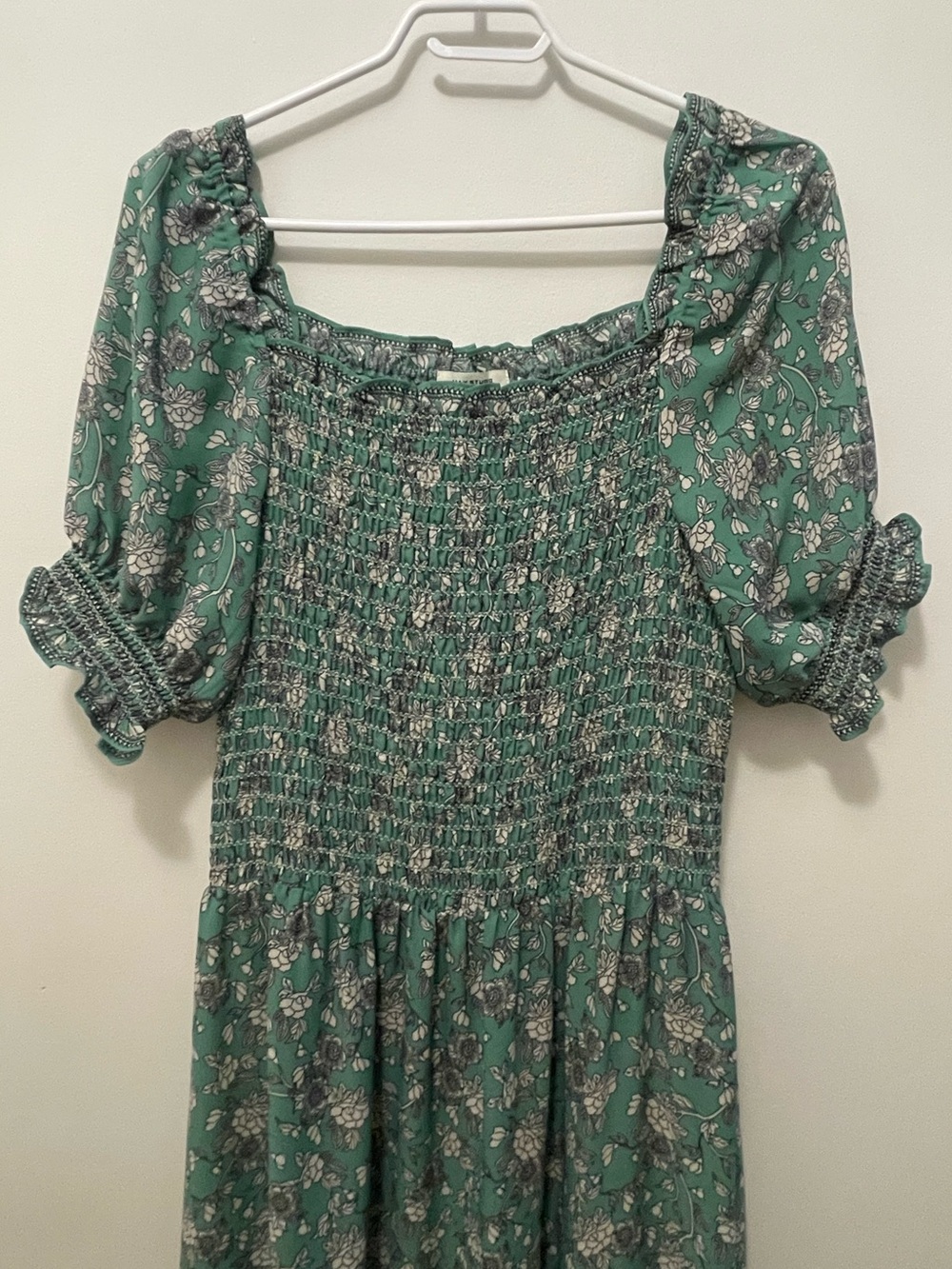 Max Studio Green Floral Smocked Maxi Summer Dress - Picture 2 of 7